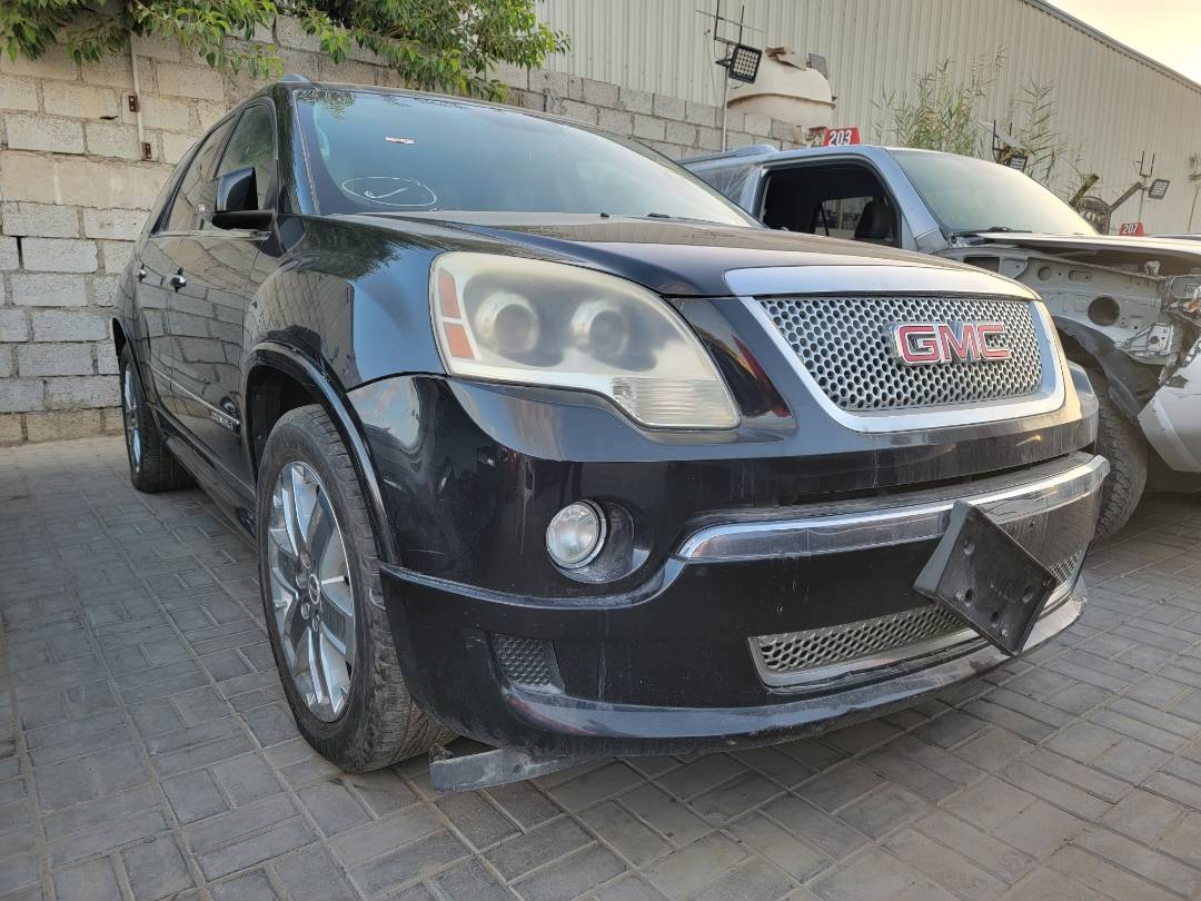 2011 GMC ACADIA — 182431 Miles — Lot 255140 — Main - Marhaba Auctions Used Cars - Image 4