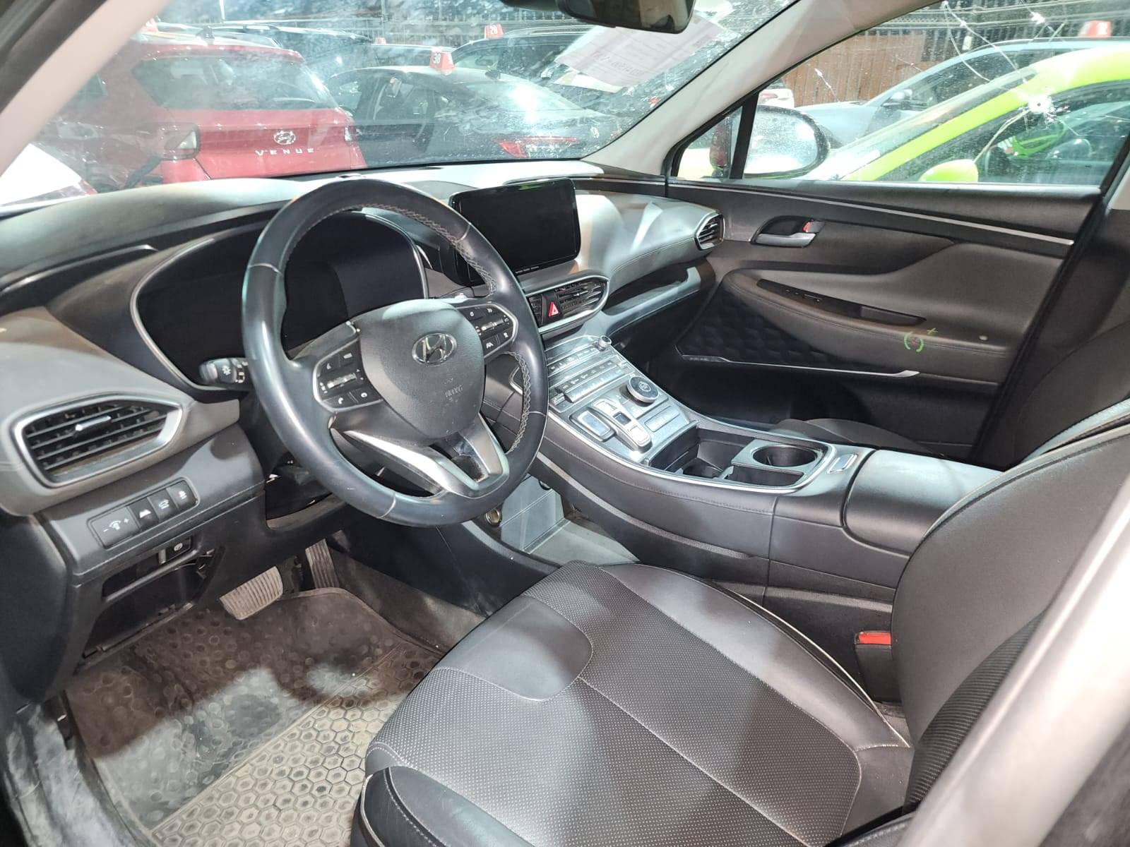 HYUNDAI SANTA FE 2022 - Marhaba Auction Used Cars - Image 9