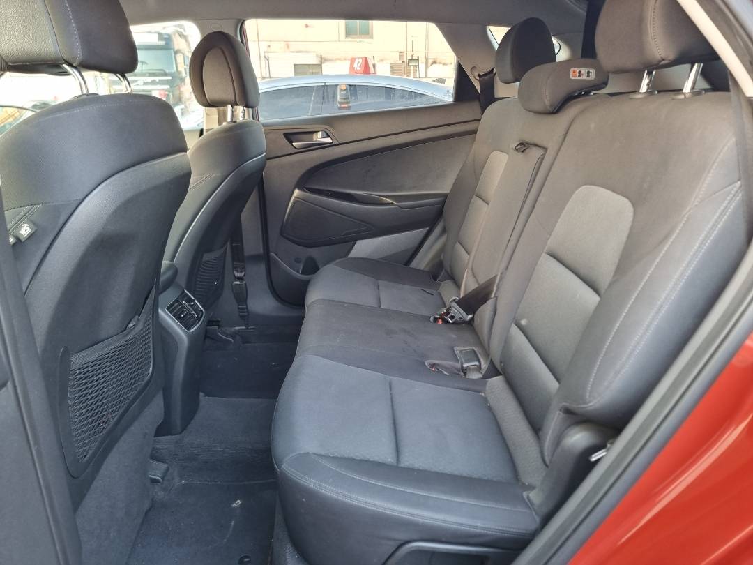2017 HYUNDAI TUCSON — 57714 Miles — Lot 37442694 — Ind. 12 - Marhaba Auctions Used Cars - Image 6