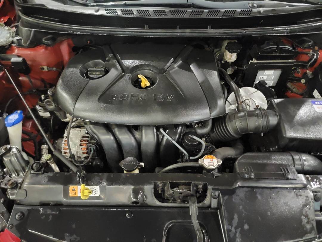 2012 HYUNDAI ELANTRA — 106970 Miles — Lot 64410563 - Marhaba Auctions Used Cars - Image 11