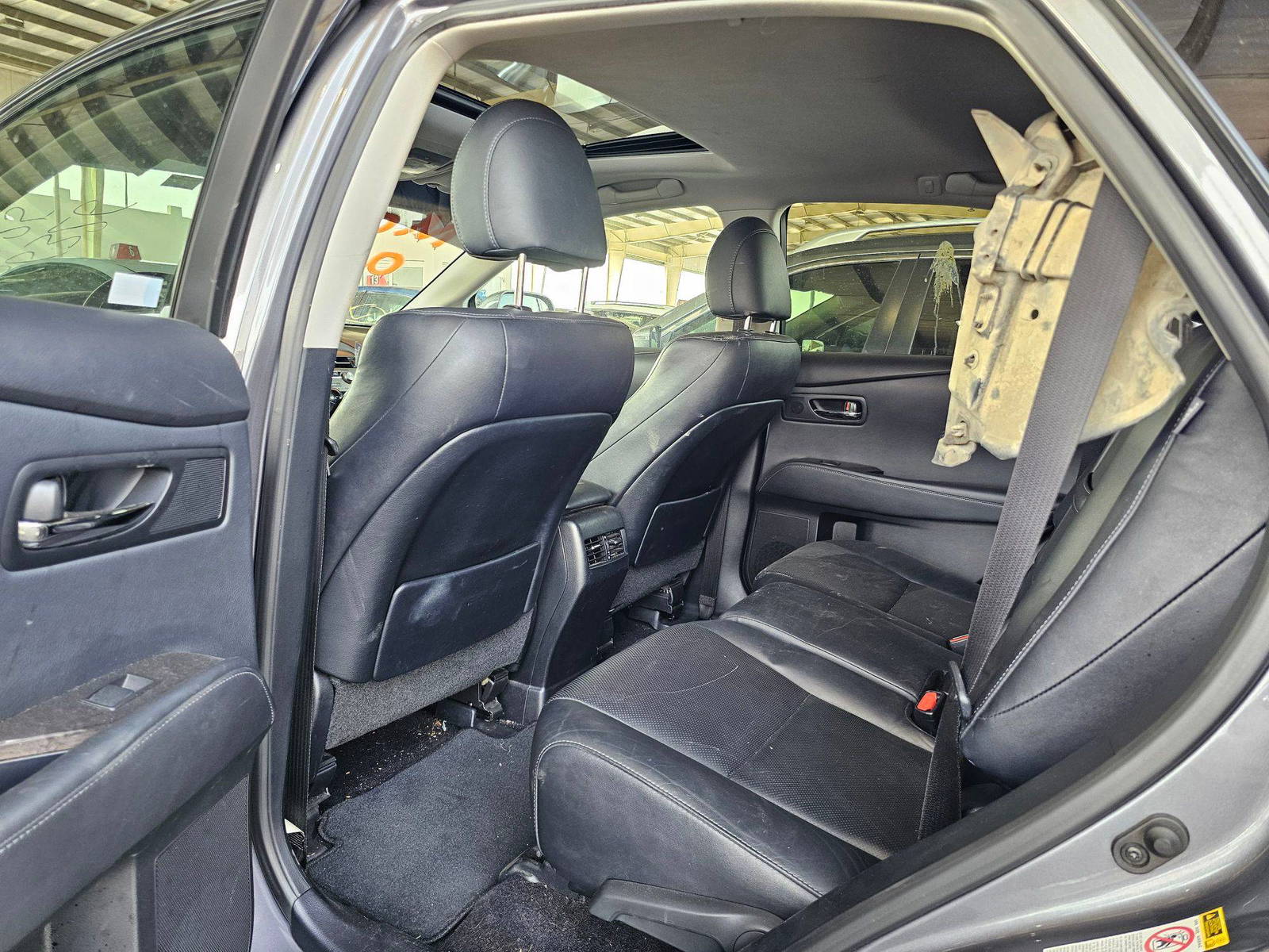 2015 LEXUS RX 350 — 163826 Miles — Lot F2466326 — Souq - Marhaba Auctions Used Cars - Image 6
