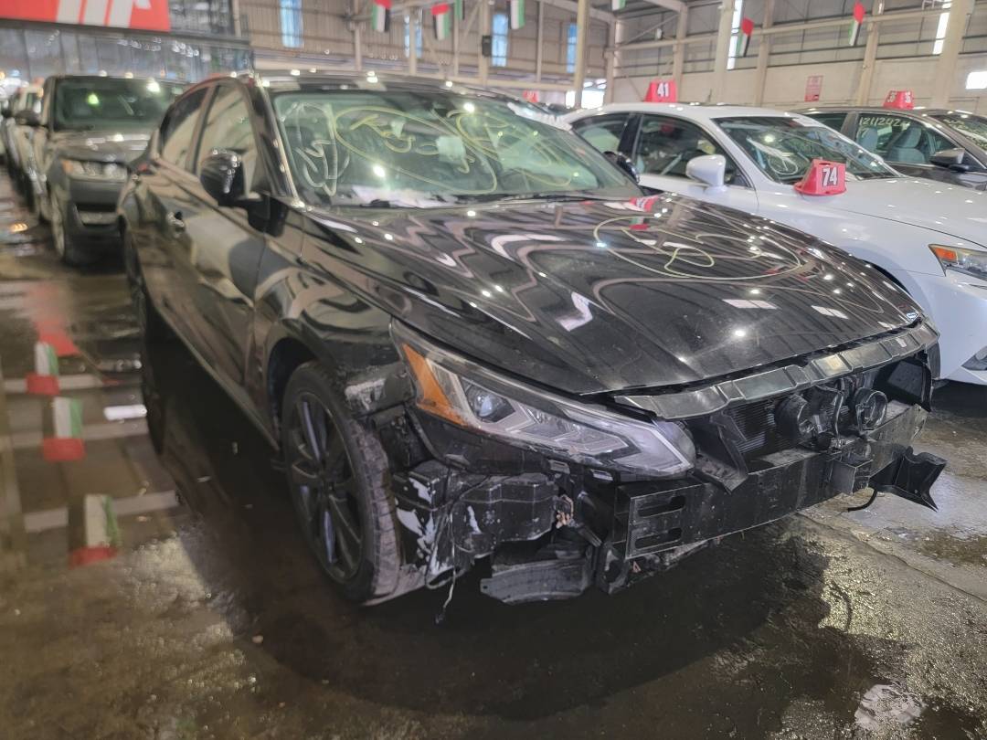 2020 NISSAN ALTIMA — 140782 Miles — Lot 208709 — Main - Marhaba Auctions Used Cars - Image 5