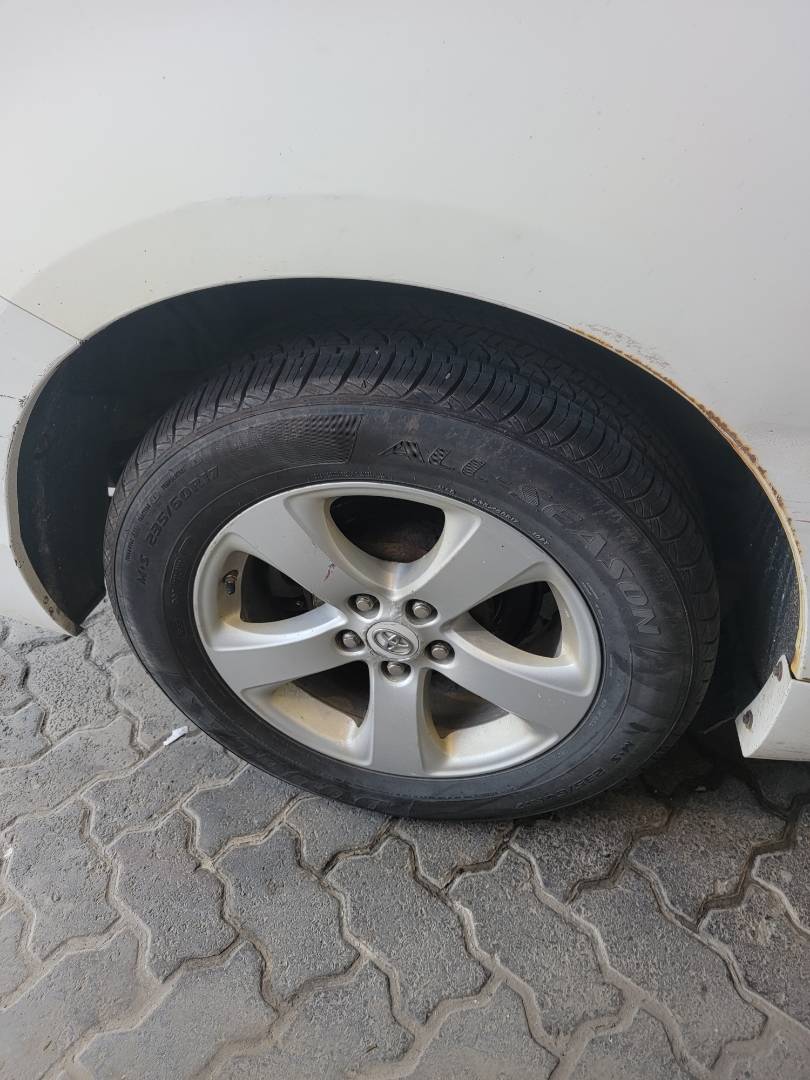 2011 TOYOTA SIENNA — 243380 Miles — Lot BS116332 — Main - Marhaba Auctions Used Cars - Image 9