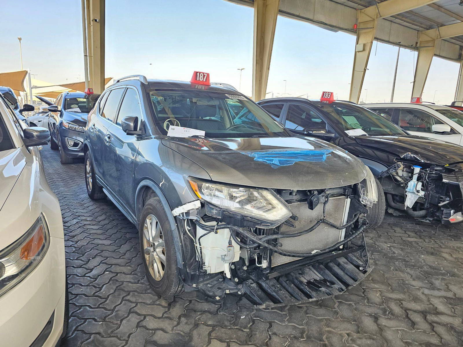 2018 NISSAN ROGUE — 132614 Miles — Lot 7JP607145 — Souq - Marhaba Auctions Used Cars - Image 4