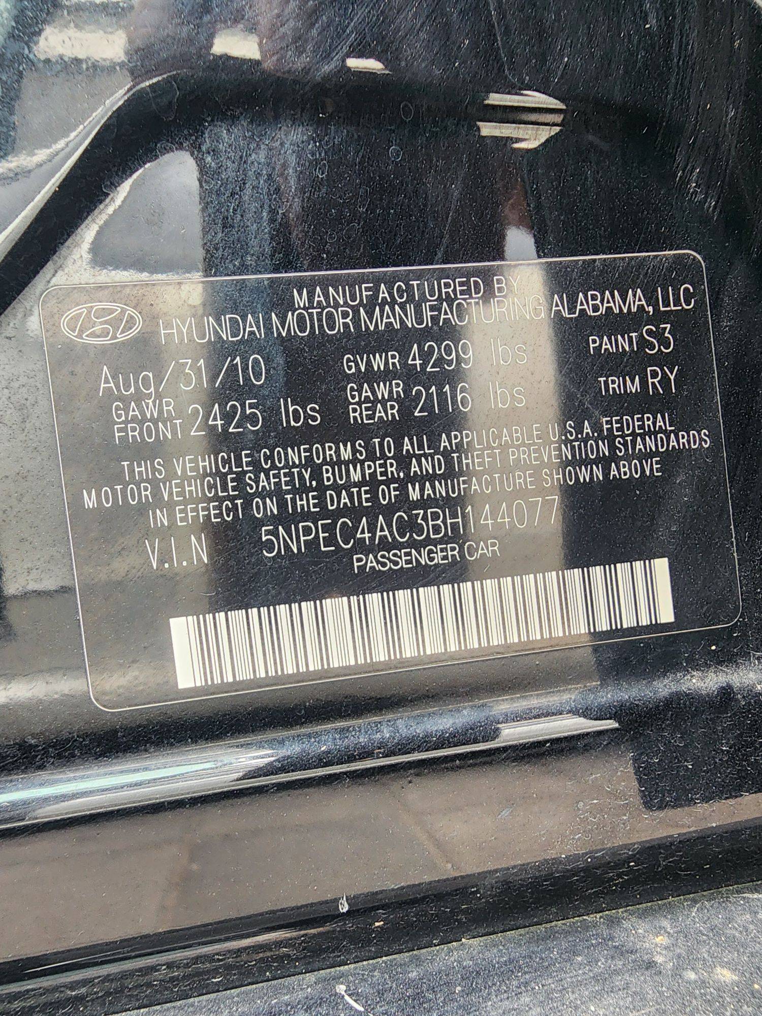 2011 HYUNDAI SONATA — 227486 Miles — Lot H144077 — Al Quoz - Marhaba Auctions Used Cars - Image 11