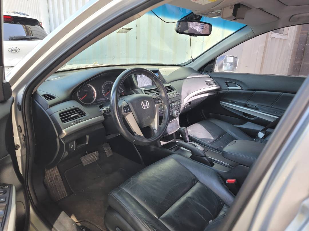 HONDA ACCORD 2010 - Marhaba Auction Used Cars - Image 5