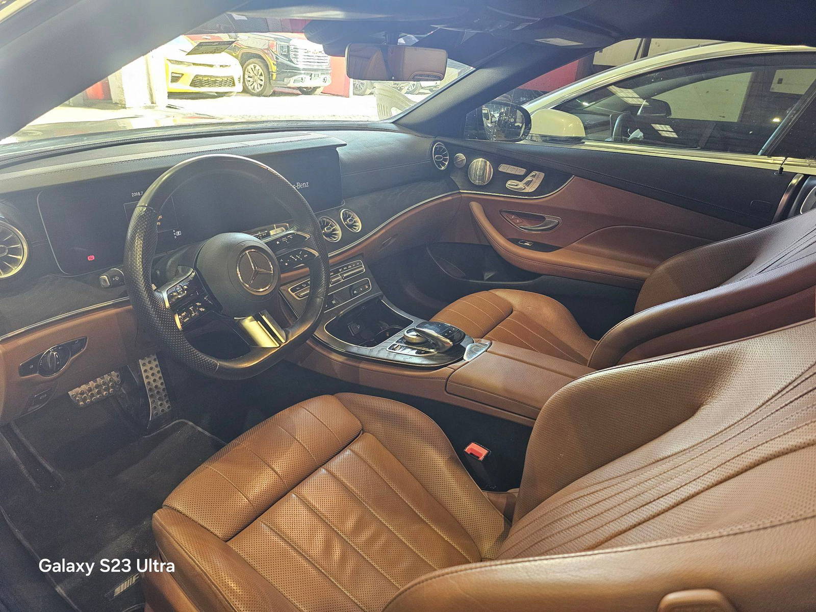 2023 MERCEDES BENZ E 450 — 24692 KM — Lot B5PF206651 — Main - Marhaba Auctions Used Cars - Image 8