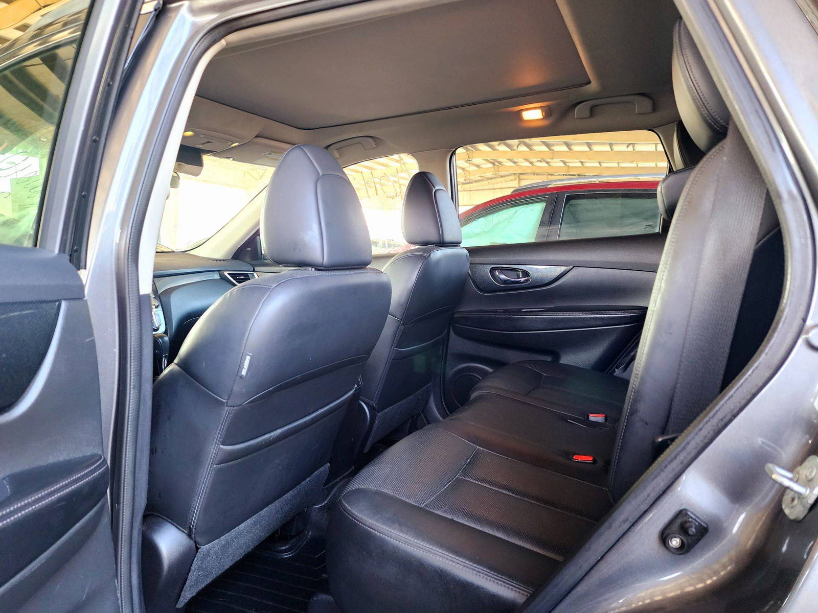 2014 NISSAN ROGUE — 146399 Miles — Lot EC800010 — Souq - Marhaba Auctions Used Cars - Image 6