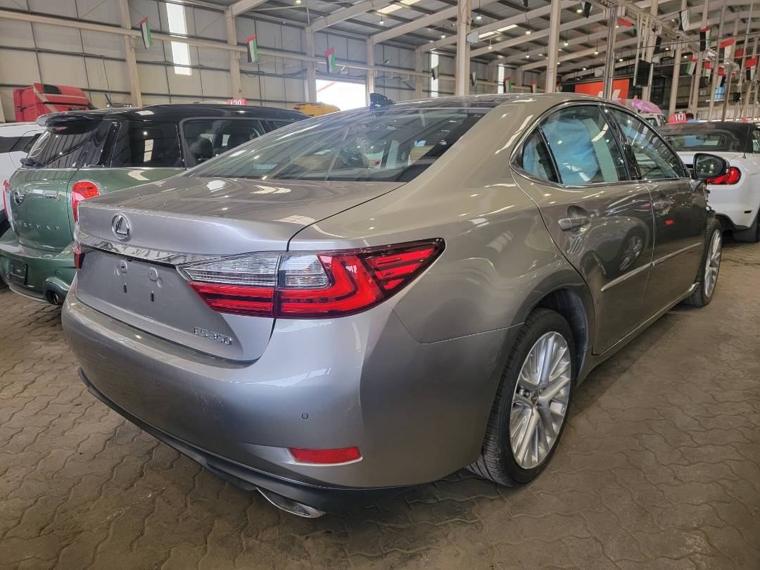 2016 LEXUS ES 350 — 109343 Miles — Lot U008511 — Main - Marhaba Auctions Used Cars - Image 3