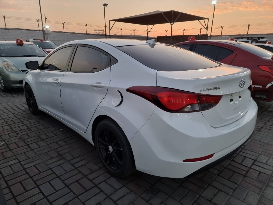 2016 HYUNDAI ELANTRA — 169134 KM — Lot 215487 — Ind. 12 - Marhaba Auctions Used Cars - Image 3