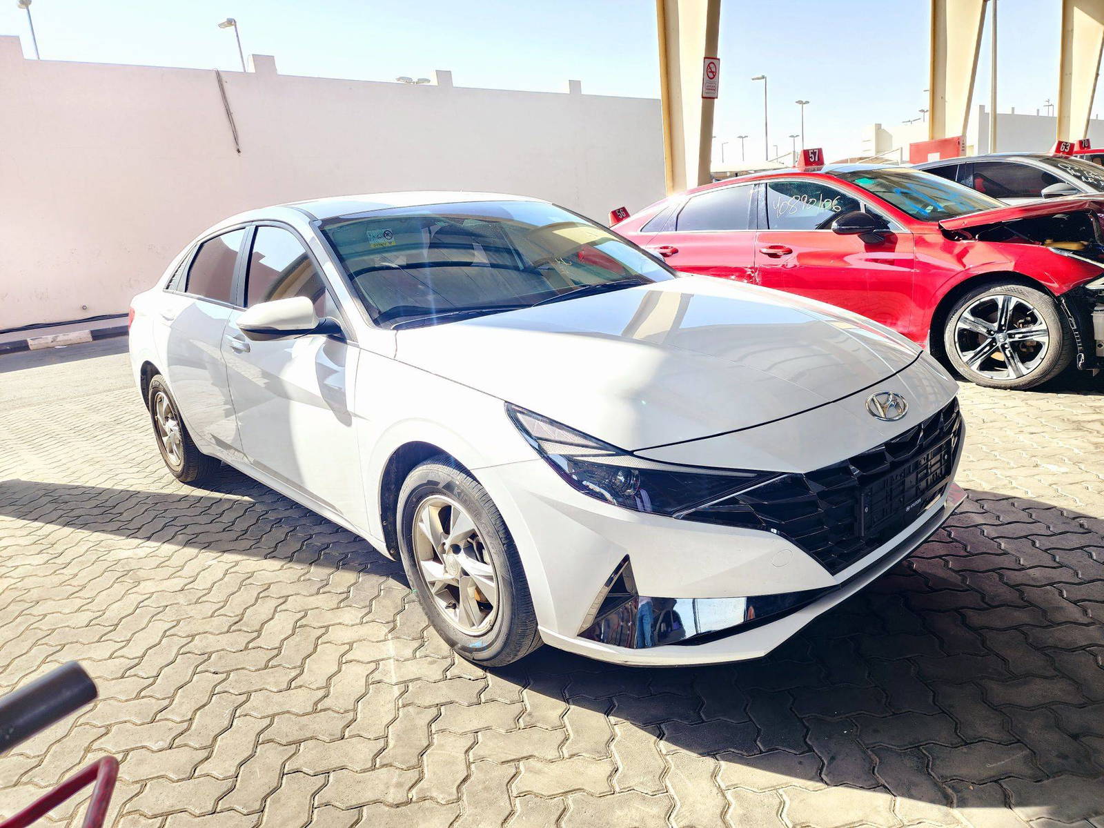 2023 HYUNDAI AVANTE — 77399 KM — Lot 393399 — Ind. 12 - Marhaba Auctions Used Cars - Image 4