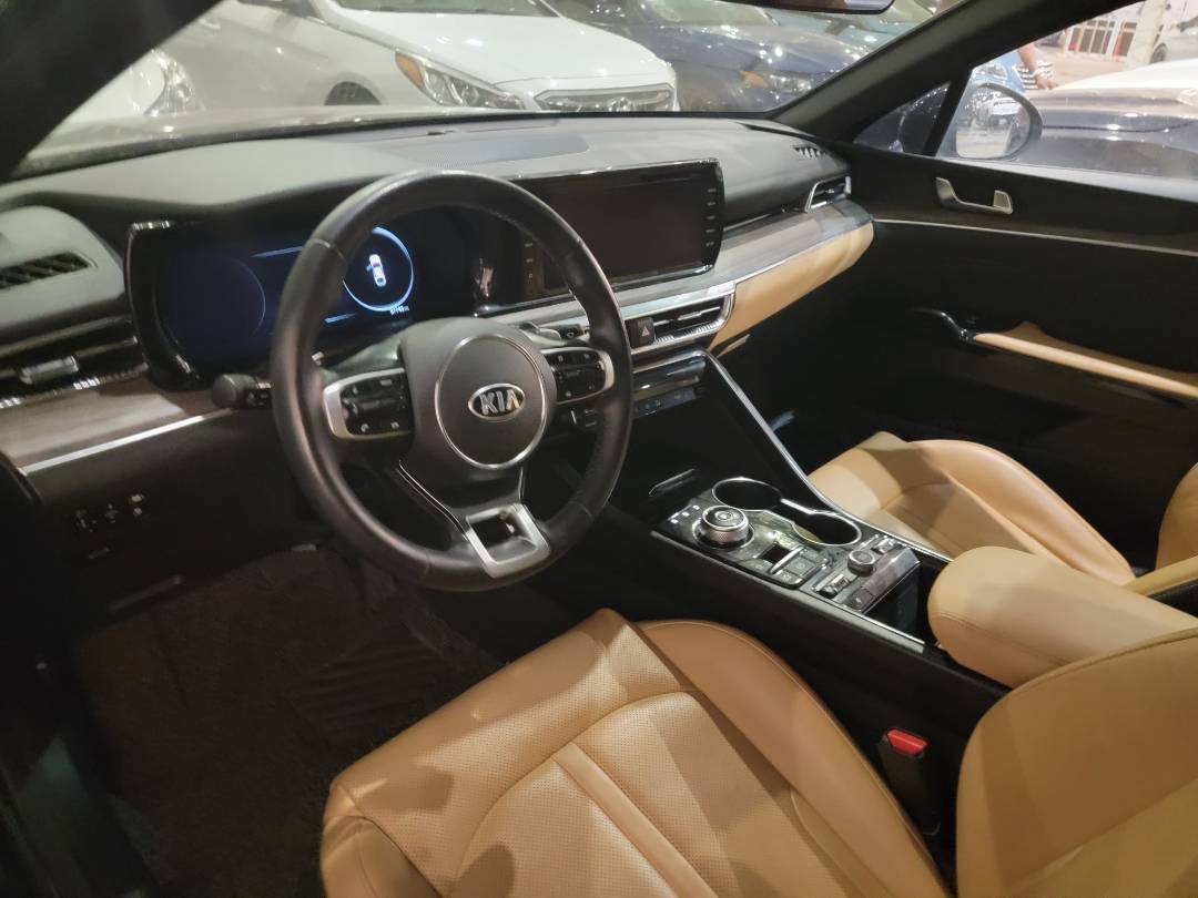 2021 KIA K5 — 97749 KM — Lot A143531 — Main - Marhaba Auctions Used Cars - Image 9