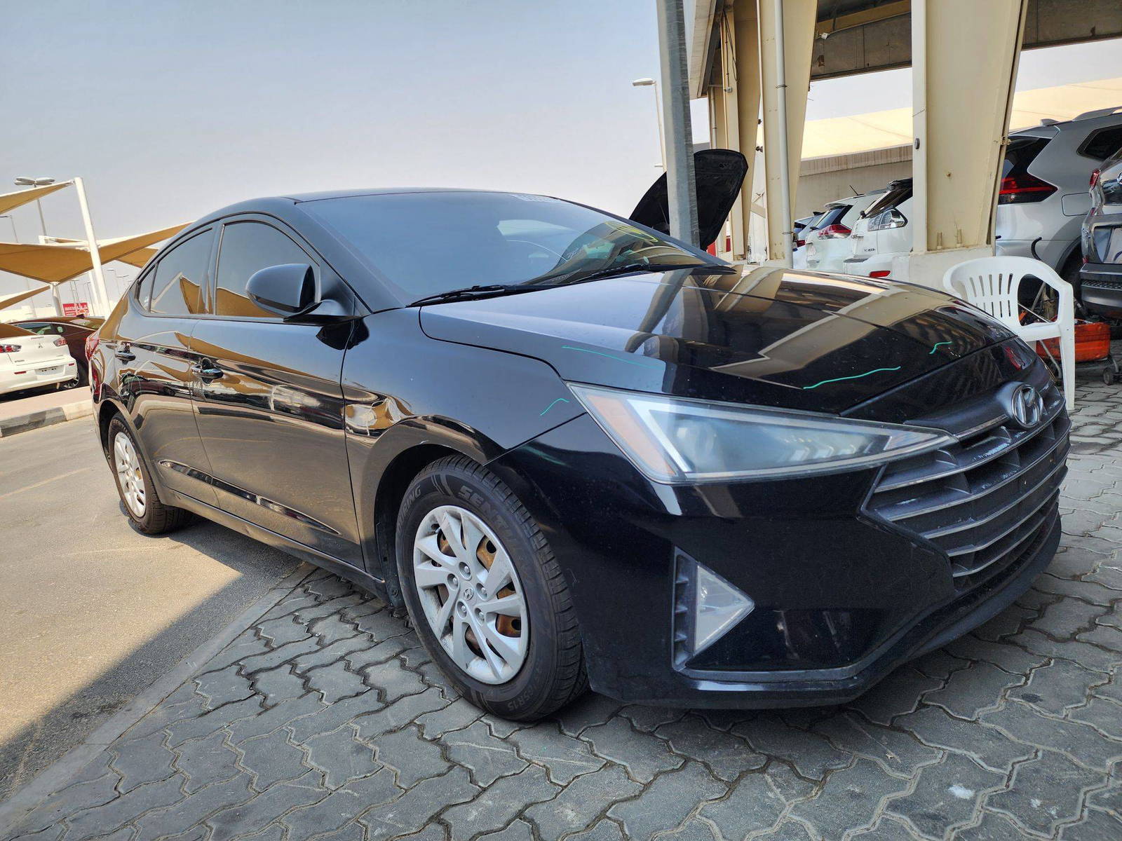 2019 HYUNDAI ELANTRA — 129241 Miles — Lot H440538 — Souq - Marhaba Auctions Used Cars - Image 5
