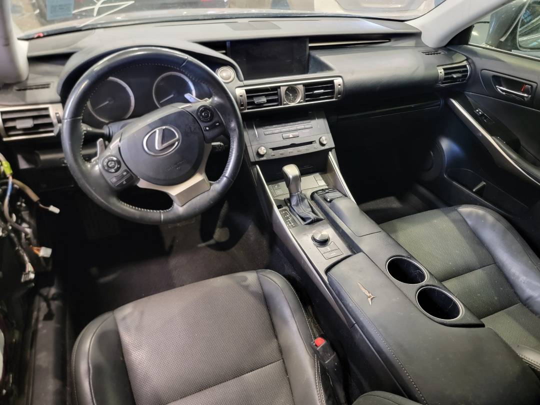 2015 LEXUS IS 250 — 191150 Miles — Lot 5049038 — Main - Marhaba Auctions Used Cars - Image 7