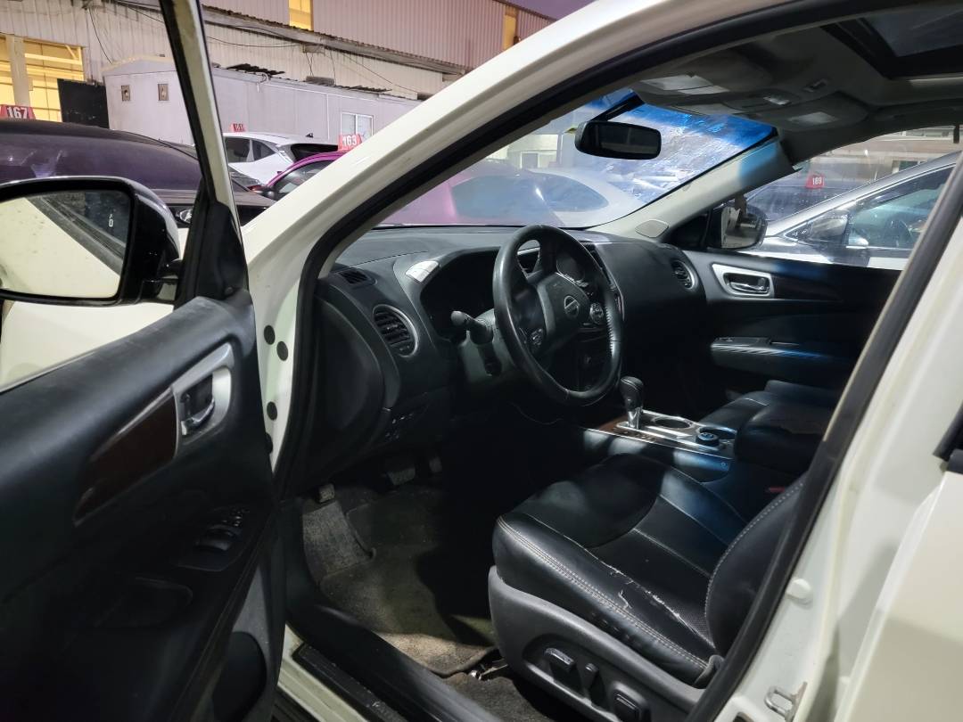 2016 NISSAN PATHFINDER — 261705 KM — Lot 5GC641149 — Main - Marhaba Auctions Used Cars - Image 9