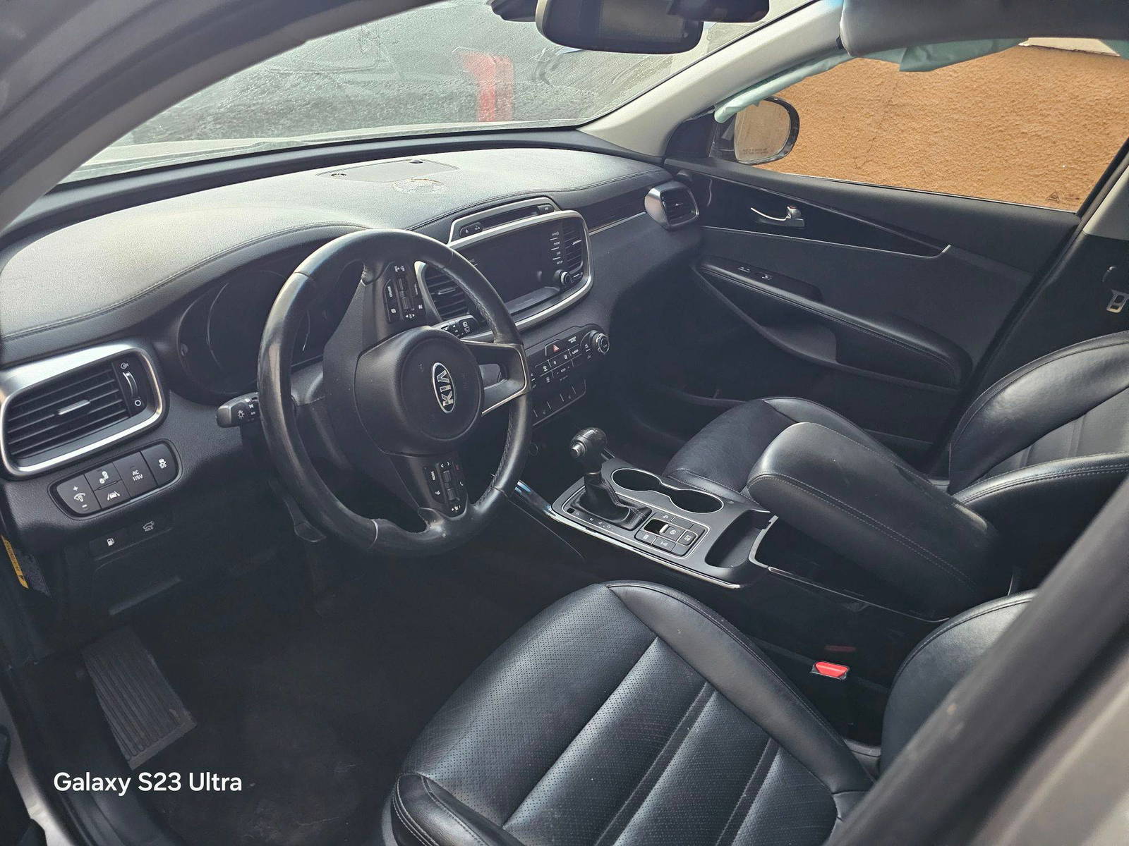 KIA SORENTO 2018 - Marhaba Auction Used Cars - Image 8