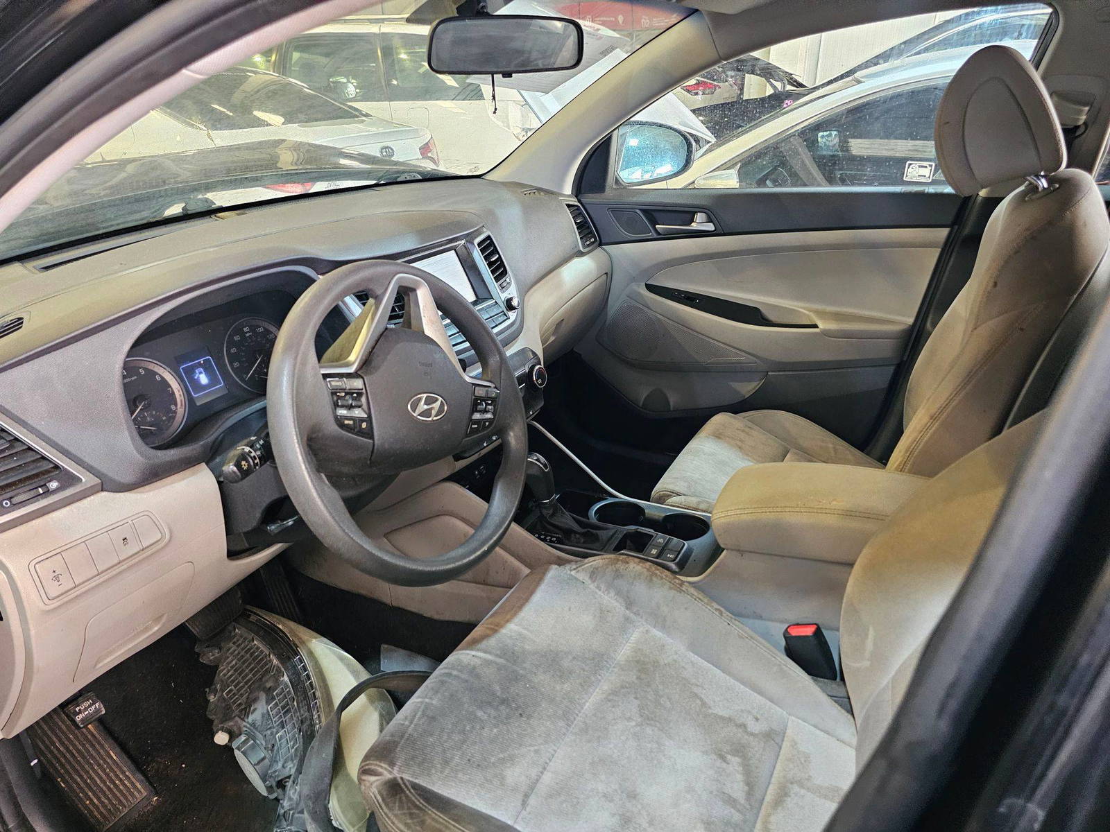 HYUNDAI TUCSON 2018 - Marhaba Auction Used Cars - Image 8