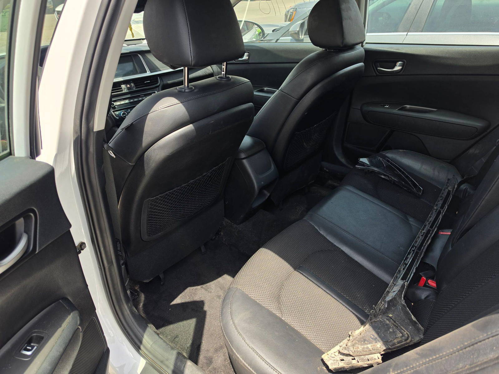 KIA OPTIMA 2019 - Marhaba Auction Used Cars - Image 9