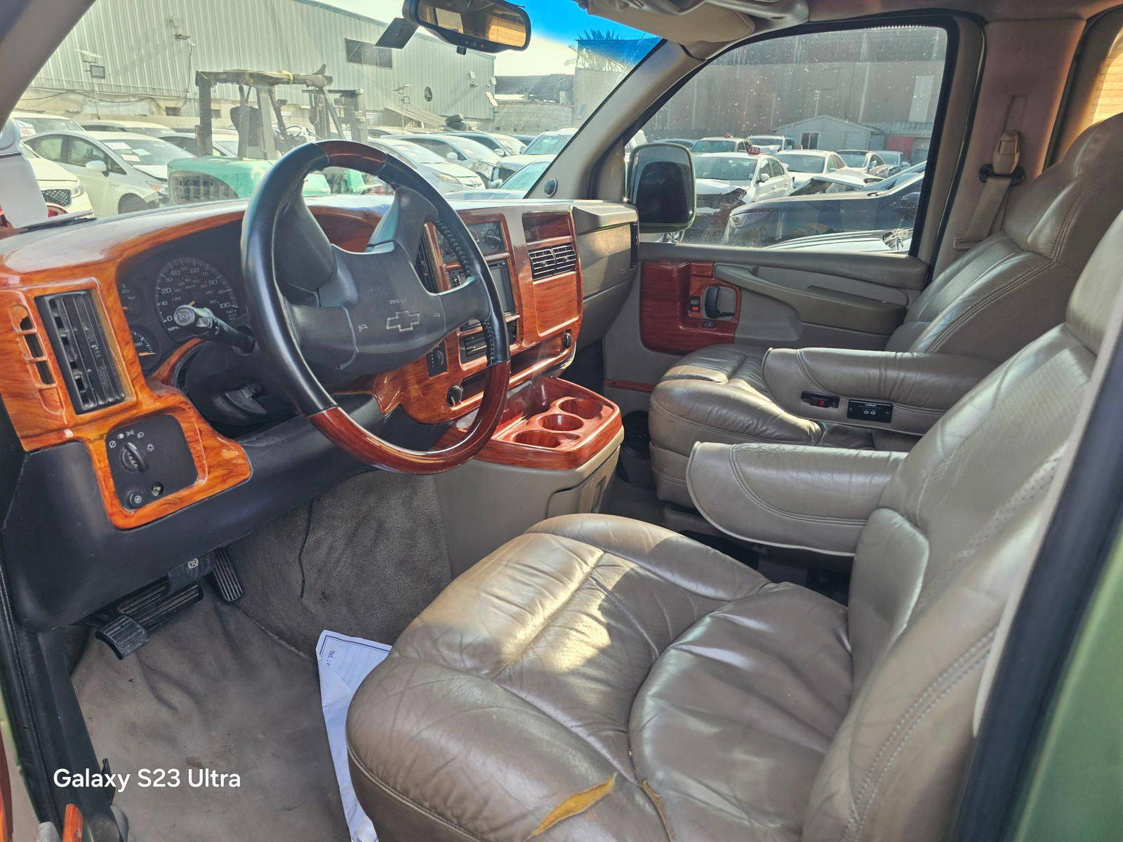 CHEVROLET AVALANCHE 2003 - Marhaba Auction Used Cars - Image 8