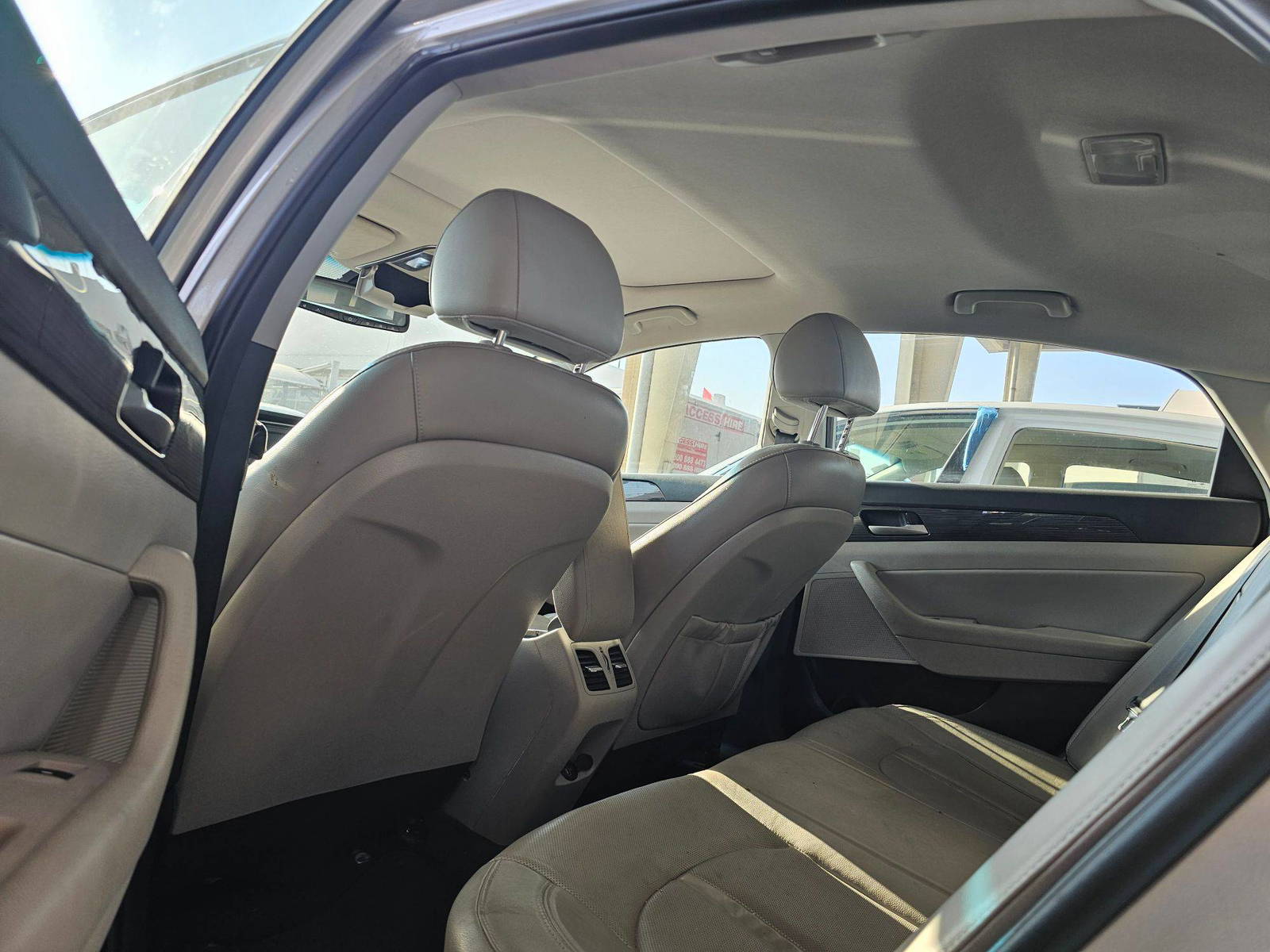 2019 HYUNDAI SONATA — 68125 Miles — Lot KH814659 — Souq - Marhaba Auctions Used Cars - Image 6