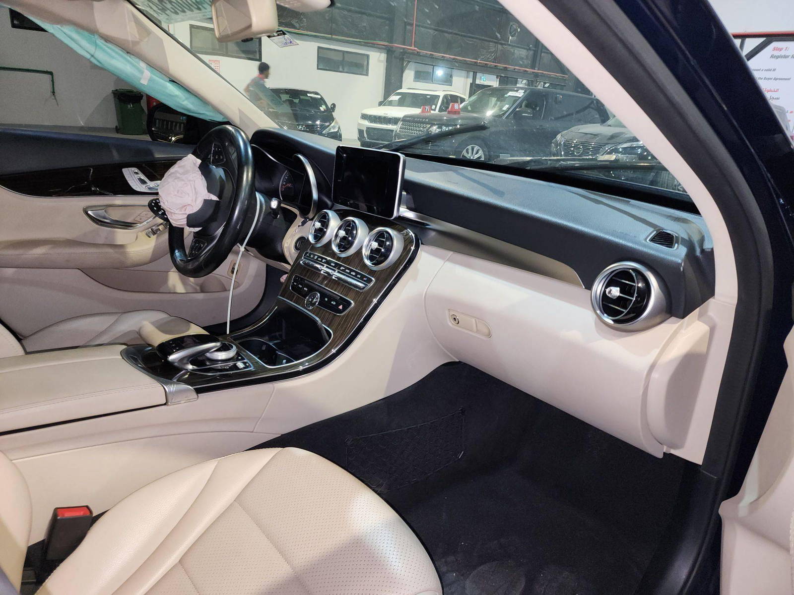 2016 MERCEDES BENZ C300 — 102408 Miles — Lot 5GU166704 — Al Quoz - Marhaba Auctions Used Cars - Image 7