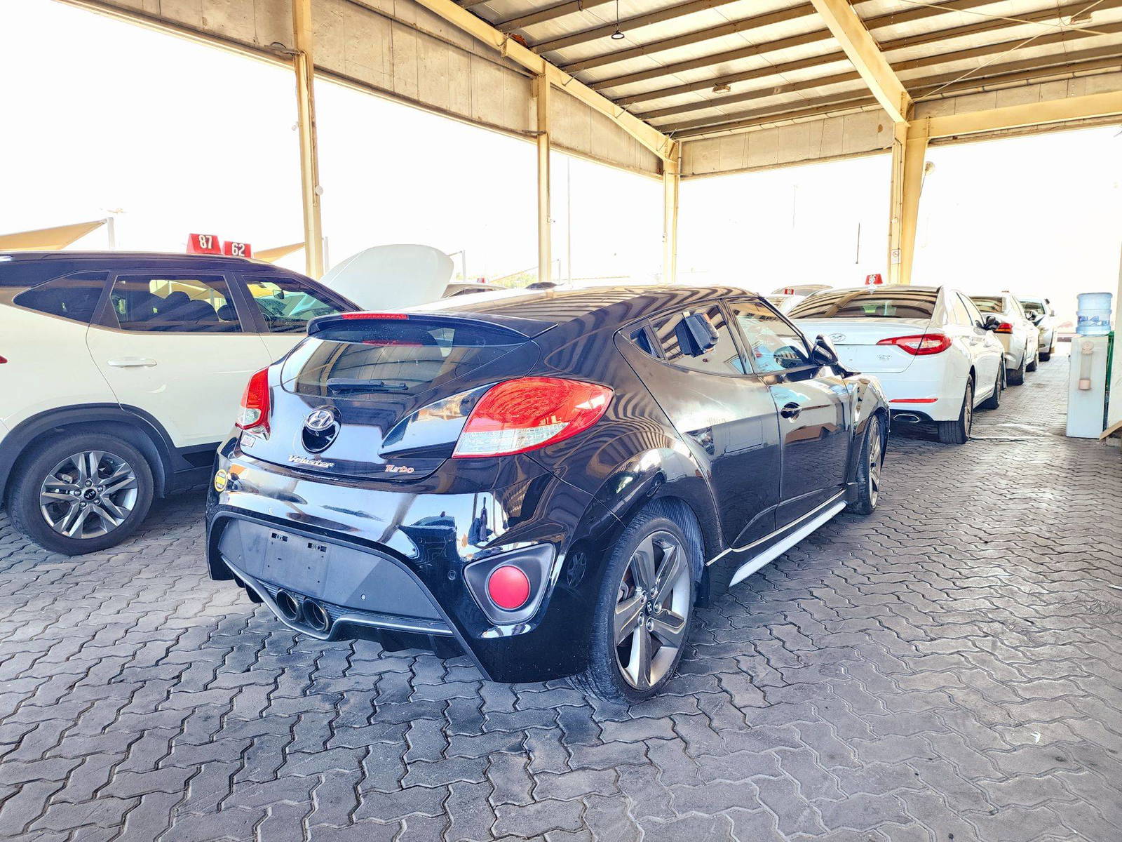 2013 HYUNDAI VELOSTER — 161183 Miles — Lot 0DU121249 — Souq - Marhaba Auctions Used Cars - Image 3