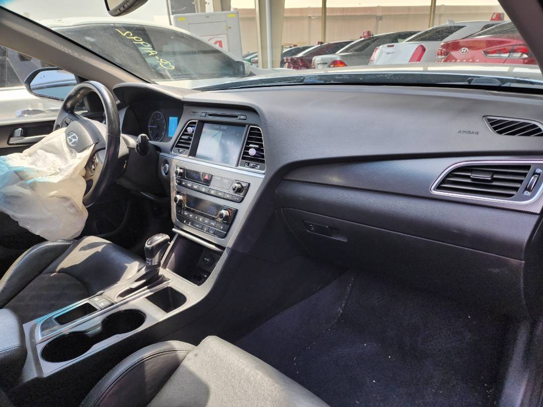 2015 HYUNDAI SONATA — 271481 KM — Lot 118121 - Marhaba Auctions Used Cars - Image 7