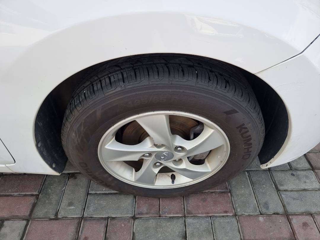2014 HYUNDAI AVANTE — 145136 KM — Lot 2148578 — Ind. 12 - Marhaba Auctions Used Cars - Image 11