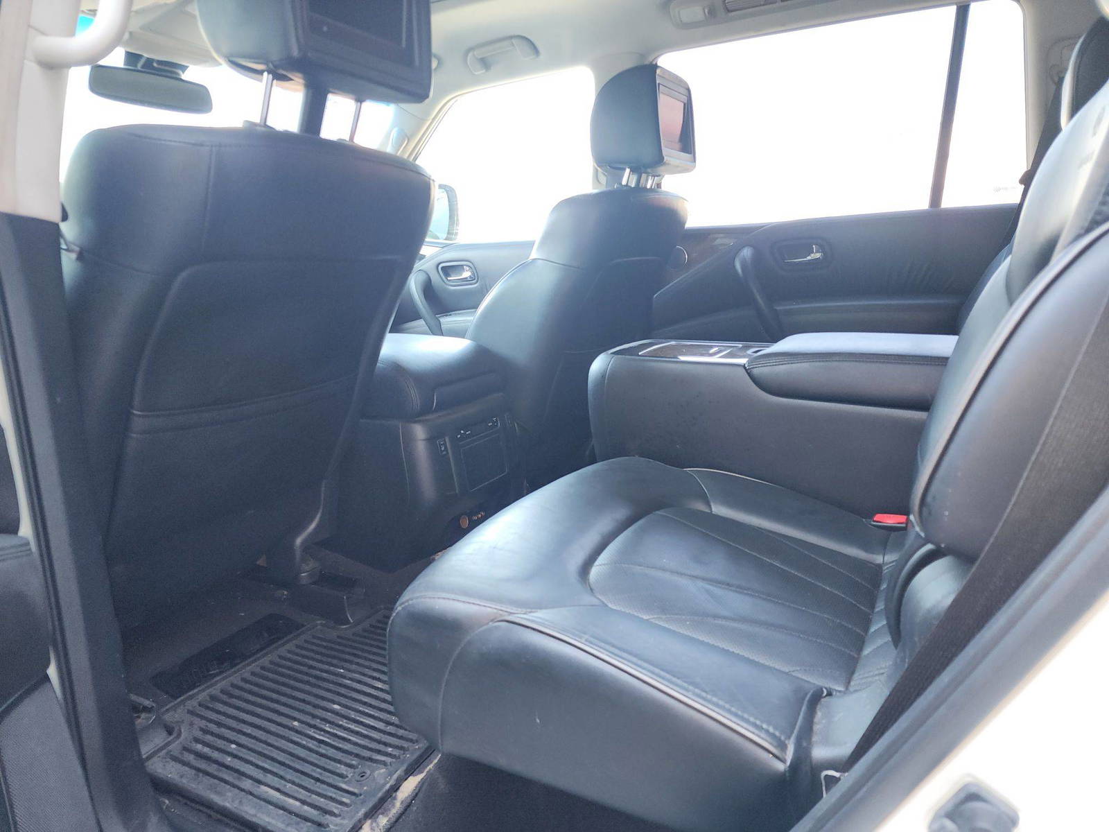 INFINITI QX80 2014 - Marhaba Auction Used Cars - Image 7