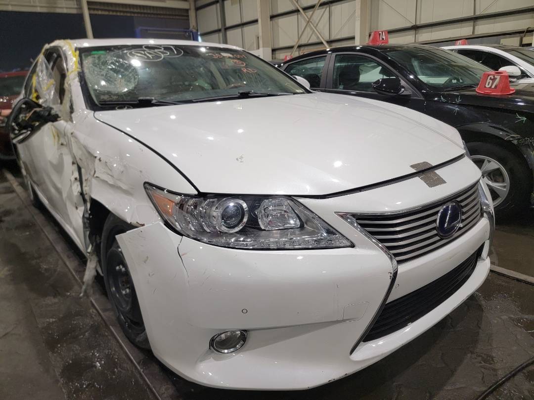 2013 LEXUS ES 300H — 114760 Miles — Lot D2021402 - Marhaba Auctions Used Cars - Image 8