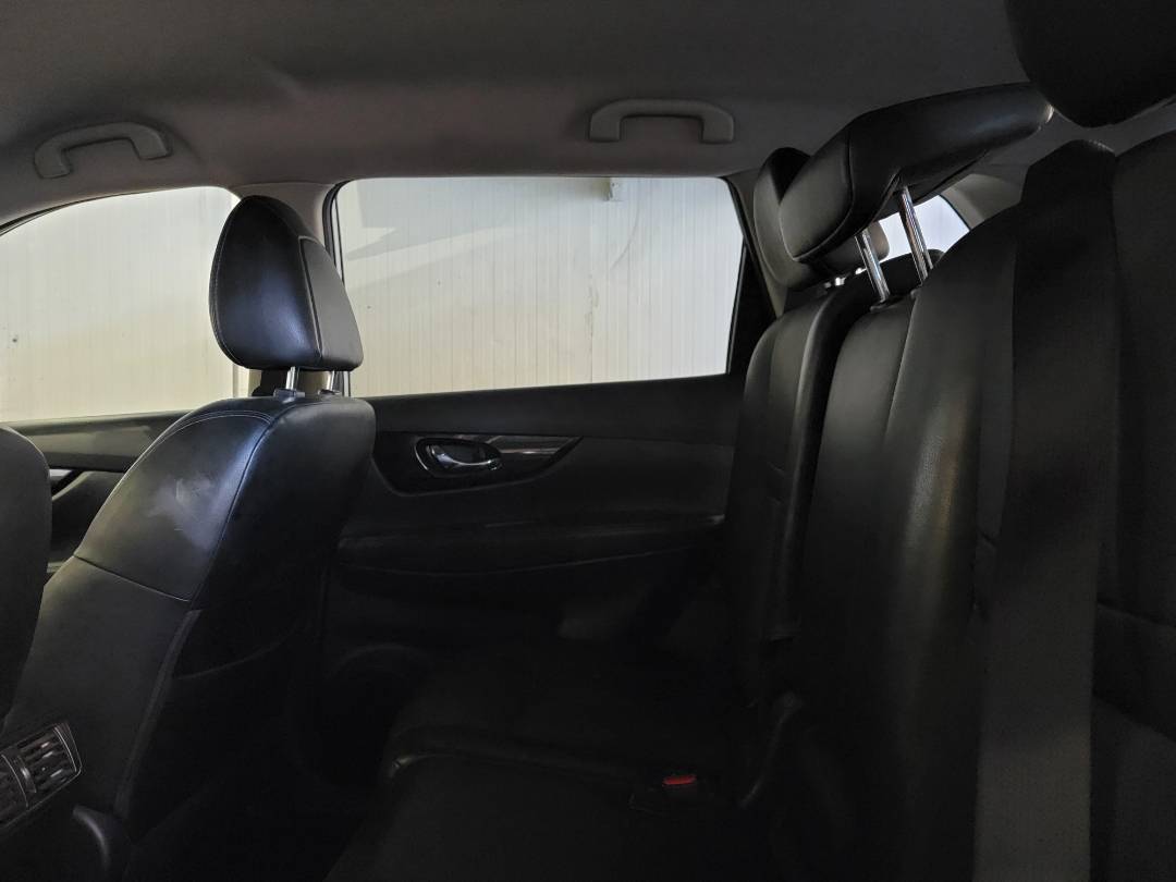 2018 NISSAN ROGUE — 129502 Miles — Lot 318617 — Souq - Marhaba Auctions Used Cars - Image 8