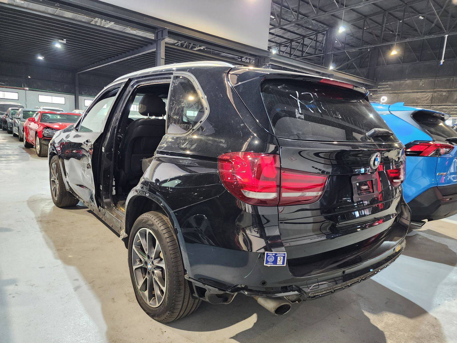 2017 BMW X5 XDRIVE35I — 47023 Miles — Lot H0X78450 — Souq - Marhaba Auctions Used Cars - Image 3