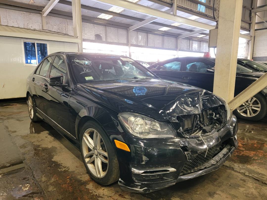 2012 MERCEDES BENZ C300 — 132879 Miles — Lot 47532844 — Main - Marhaba Auctions Used Cars - Image 4