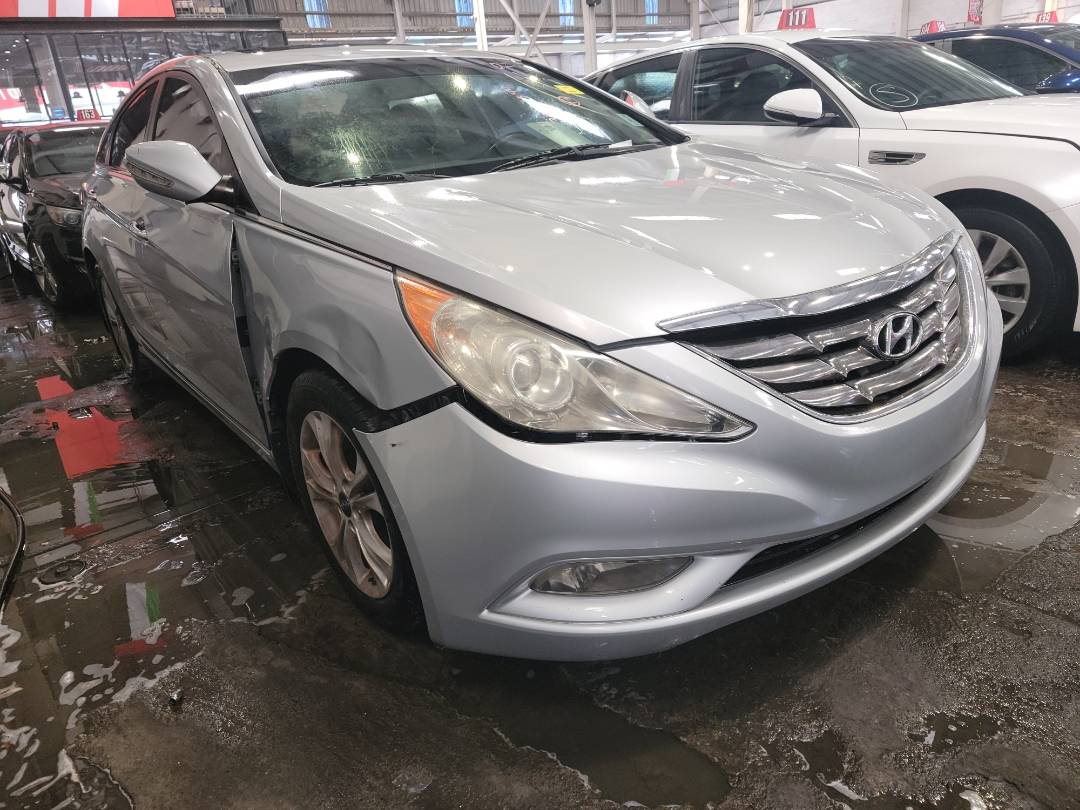 2011 HYUNDAI SONATA — 182200 Miles — Lot 169110 - Marhaba Auctions Used Cars - Image 6