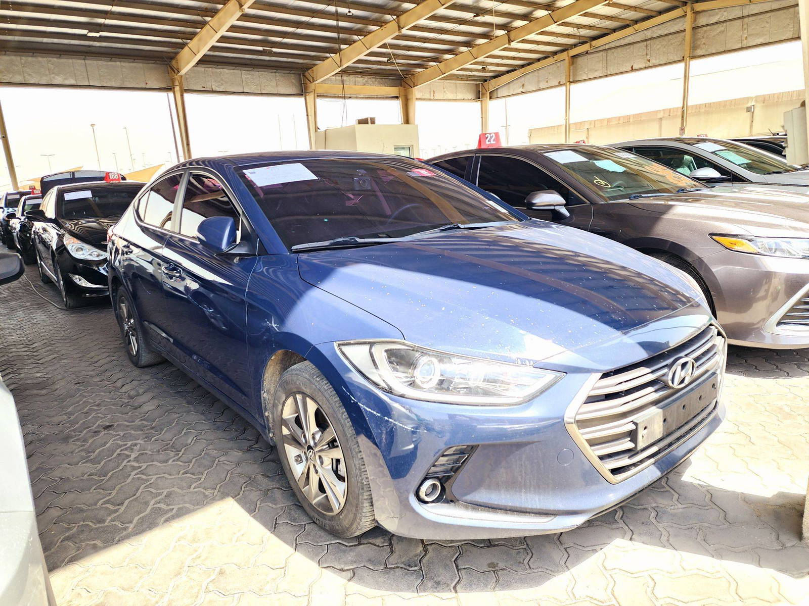 2016 HYUNDAI AVANTE — 160301 KM — Lot 017172 — Souq - Marhaba Auctions Used Cars - Image 4