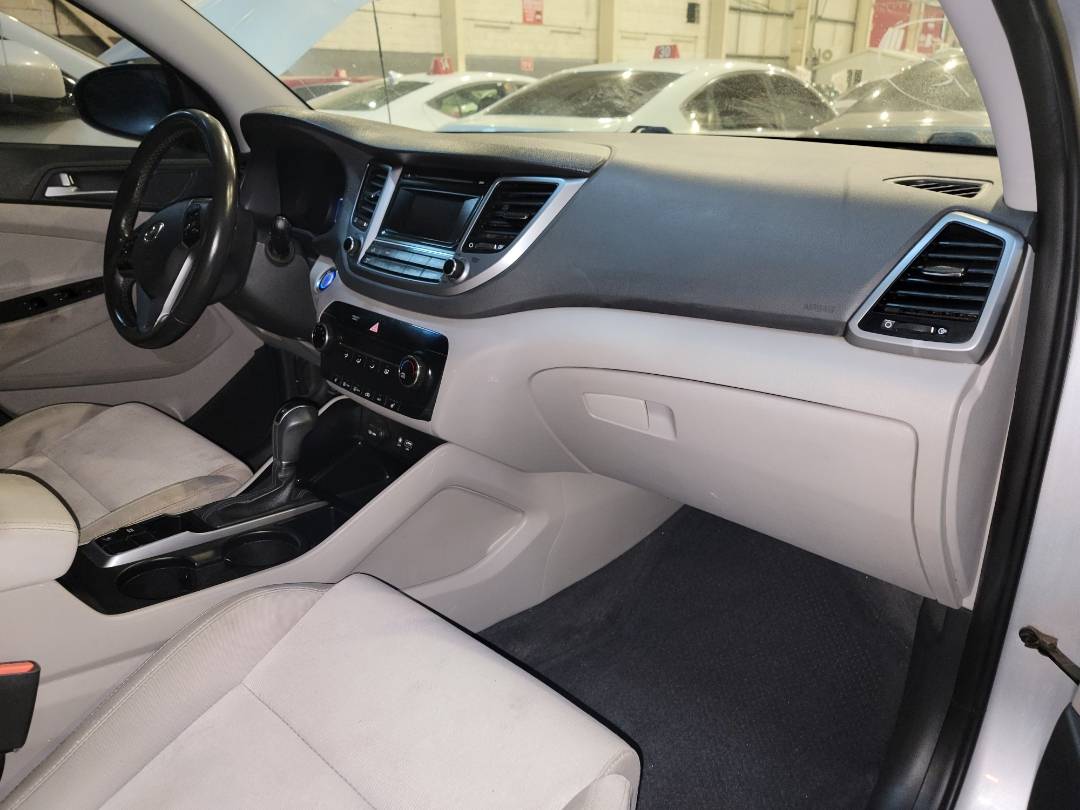 2016 HYUNDAI TUCSON — 112656 Miles — Lot 57093223 - Marhaba Auctions Used Cars - Image 10