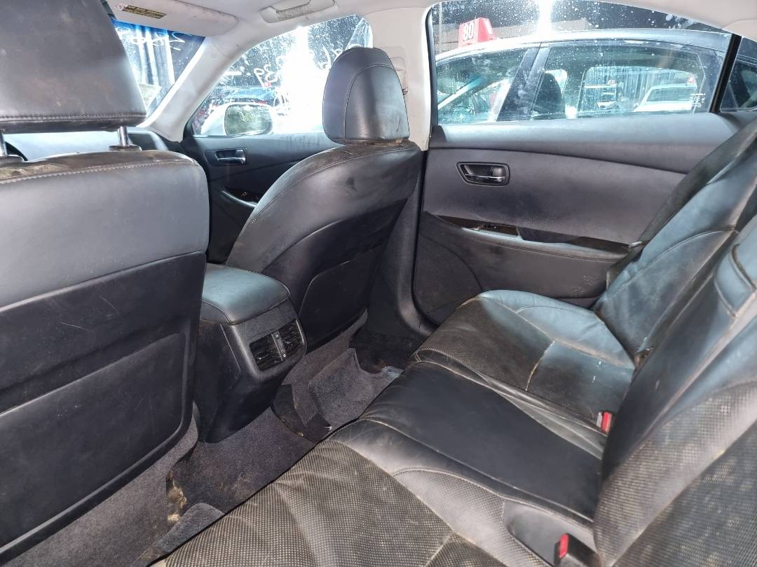 2011 LEXUS ES 350 — 155348 Miles — Lot 38685239 - Marhaba Auctions Used Cars - Image 6