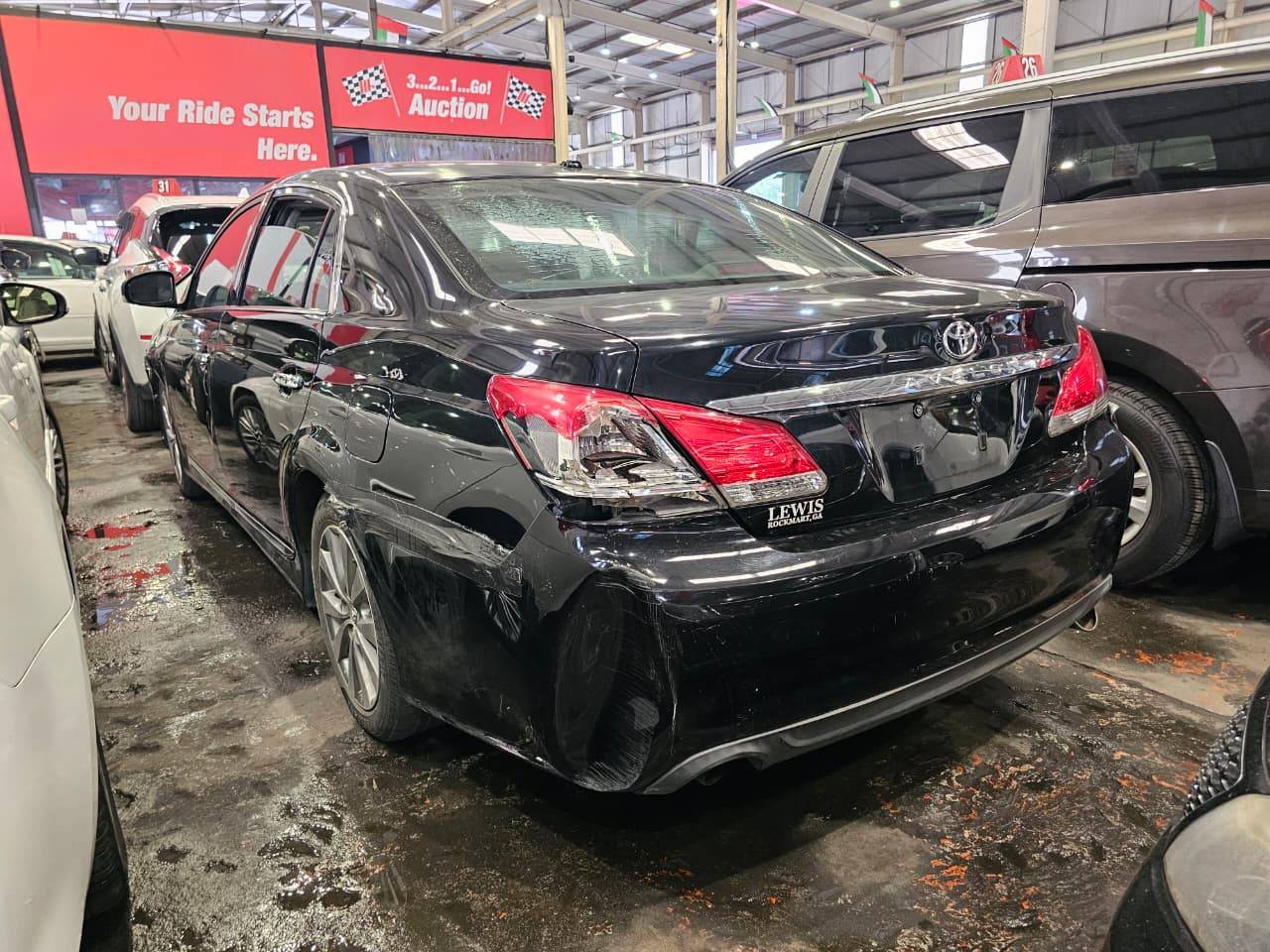 2011 TOYOTA AVALON — 281596 Miles — Lot 418894 — Main - Marhaba Auctions Used Cars - Image 3
