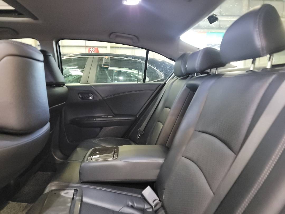 2014 HONDA ACCORD — 160017 KM — Lot 511616 — Main - Marhaba Auctions Used Cars - Image 7