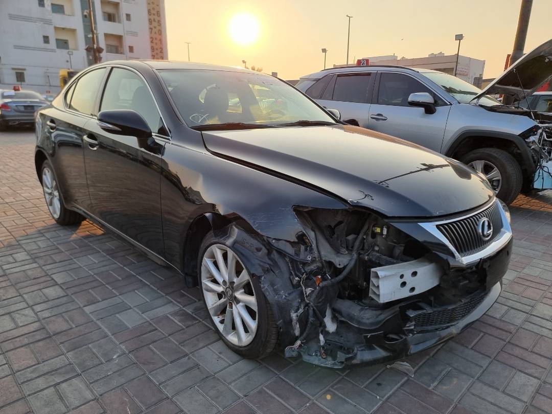 2010 LEXUS IS 250 — 188516 Miles — Lot 58556844 — Souq - Marhaba Auctions Used Cars - Image 3