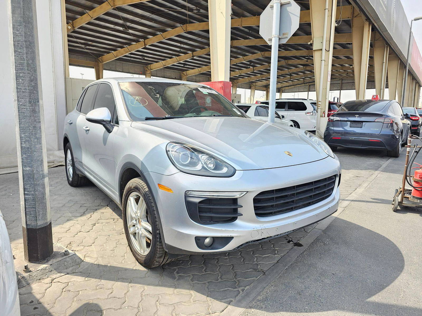 2016 PORSCHE Cayenne — 226197 KM — Lot 51913385 — Ind. 12 - Marhaba Auctions Used Cars - Image 4