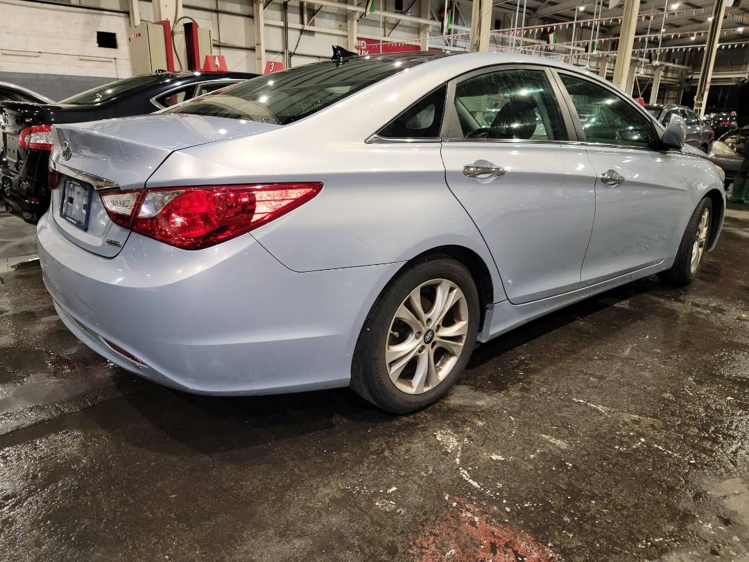 2012 HYUNDAI SONATA — 131658 Miles — Lot 37731326 - Marhaba Auctions Used Cars - Image 4
