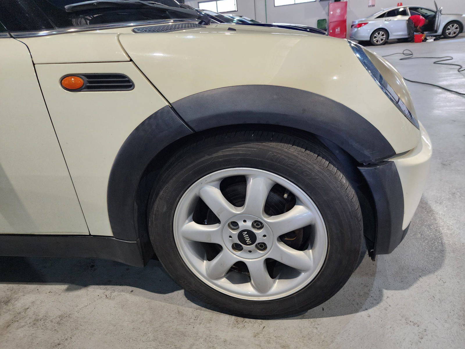 2006 MINI COOPER — 158964 KM — Lot 125487 — Al Quoz - Marhaba Auctions Used Cars - Image 12