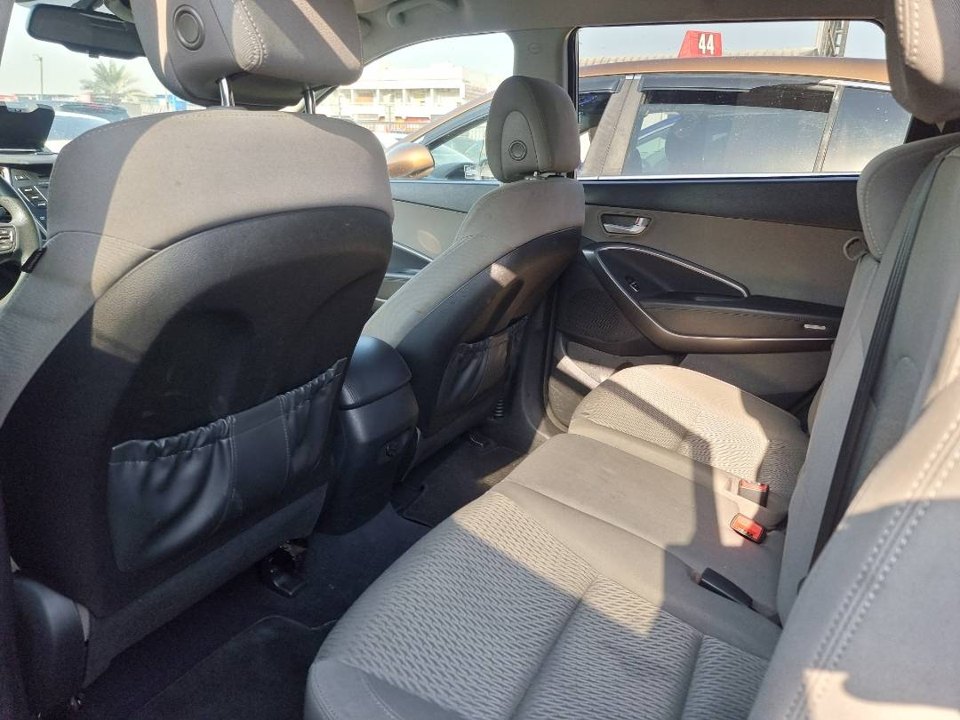 2016 HYUNDAI SANTA FE — 173739 Miles — Lot GU140356 — Ind. 12 - Marhaba Auctions Used Cars - Image 6