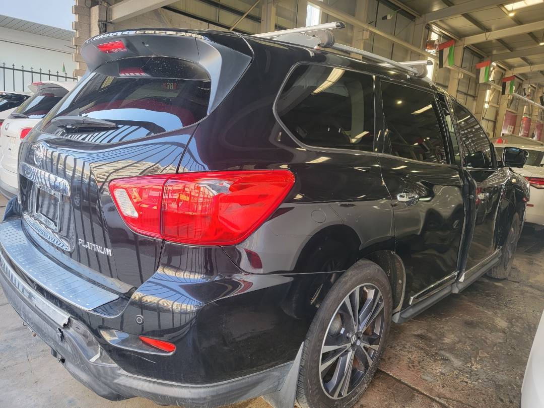 2017 NISSAN PATHFINDER — 105817 Miles — Lot C602889 — Main - Marhaba Auctions Used Cars - Image 3