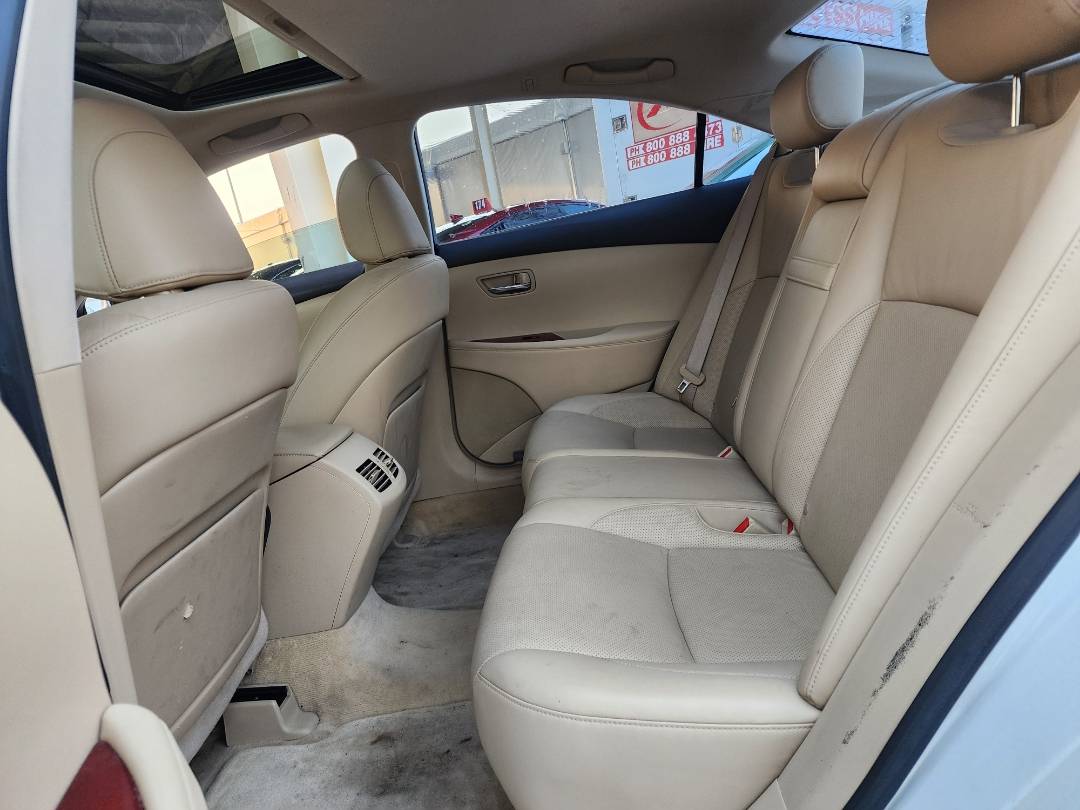2007 LEXUS ES 350 — 182239 Miles — Lot 37885974 — Souq - Marhaba Auctions Used Cars - Image 8