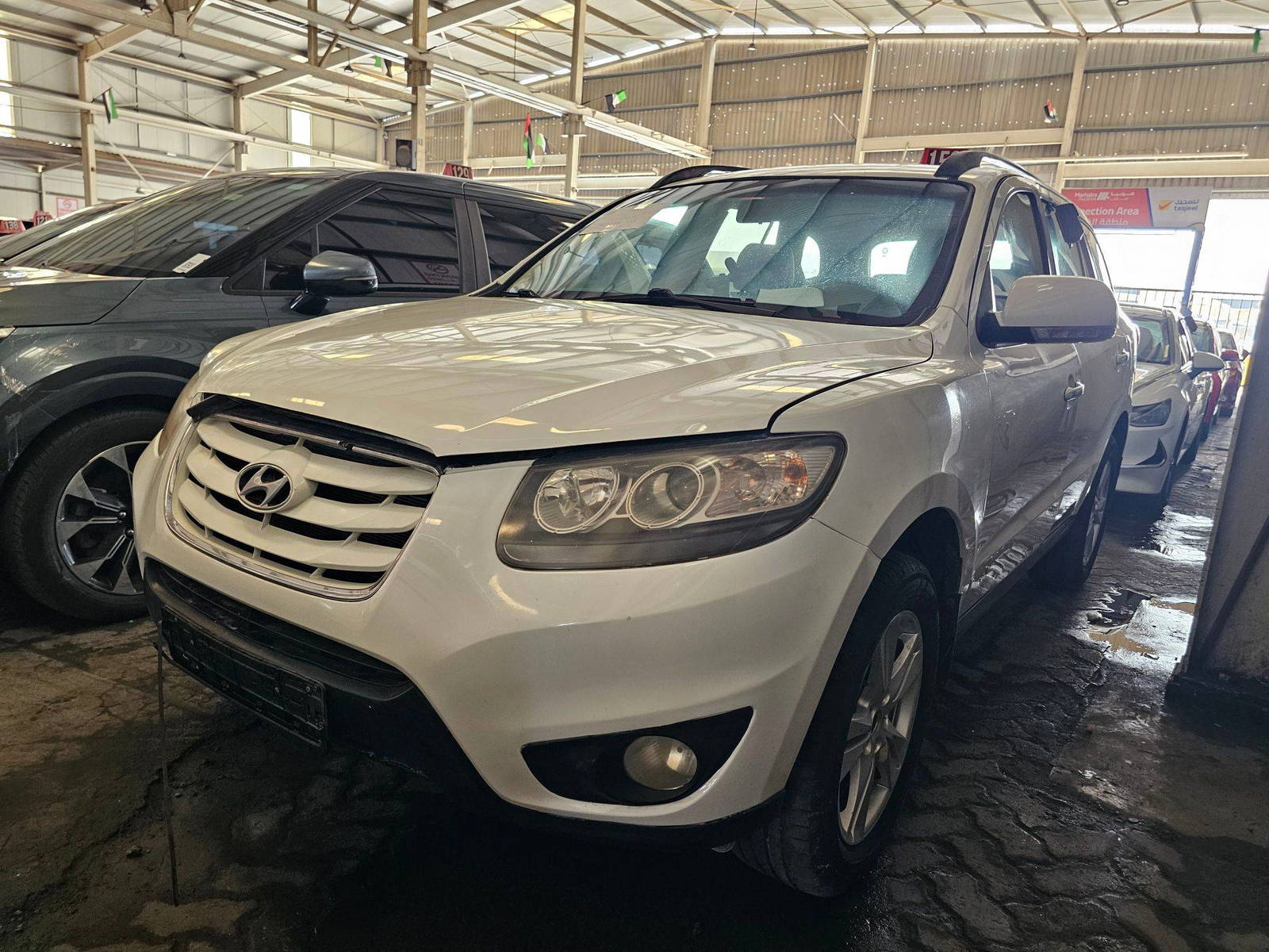 2011 HYUNDAI SANTA FE — 399393 KM — Lot U674839 — Main - Marhaba Auctions Used Cars - Image 5