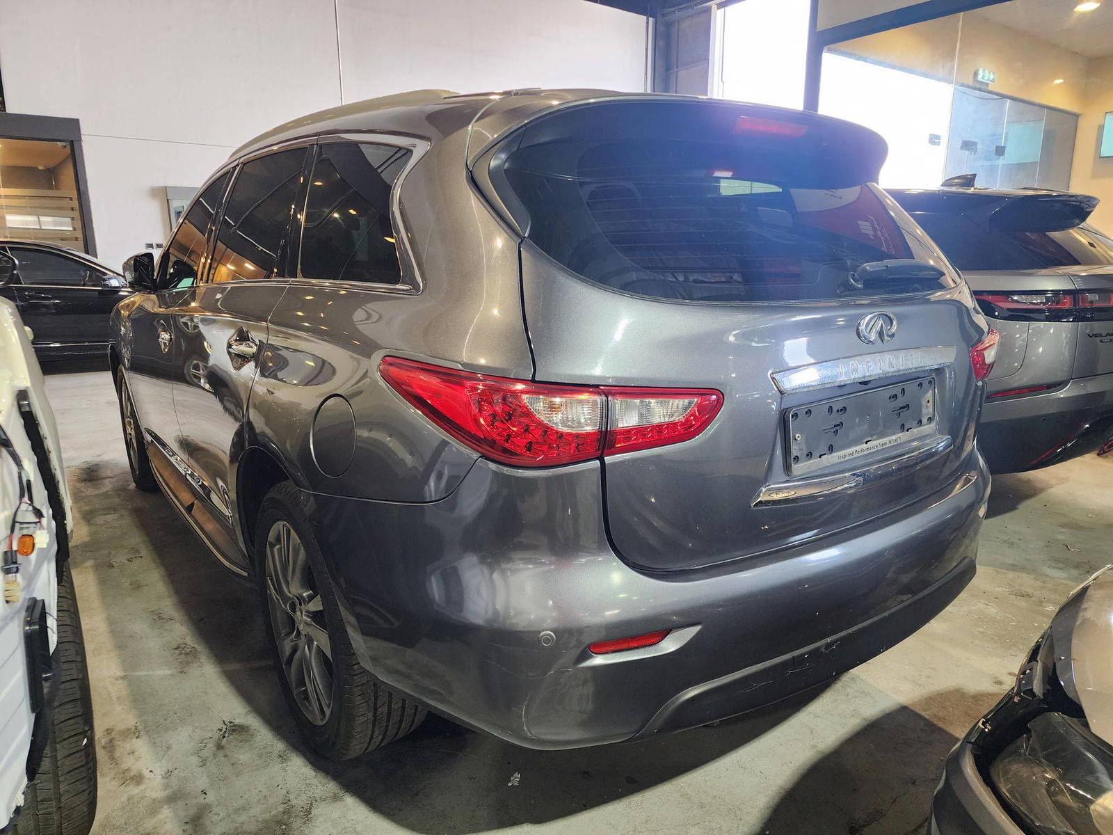 2015 INFINITI QX60 — 190941 KM — Lot 542091 — Al Quoz - Marhaba Auctions Used Cars - Image 6