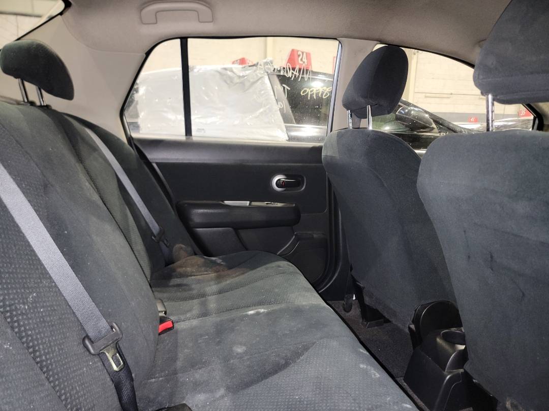 2011 NISSAN VERSA — 176359 Miles — Lot 73324873 - Marhaba Auctions Used Cars - Image 5