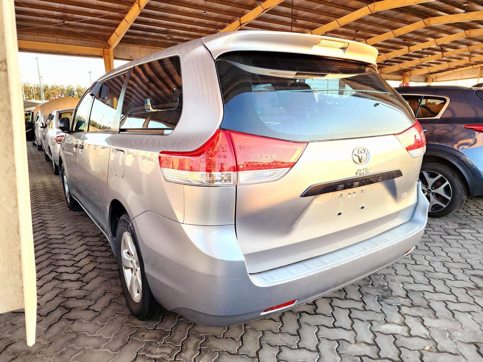 2013 TOYOTA SIENNA — 243566 Miles — Lot 39261726 — Souq - Marhaba Auctions Used Cars - Image 3
